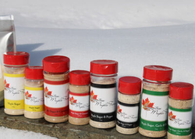 Maple sugar shakers